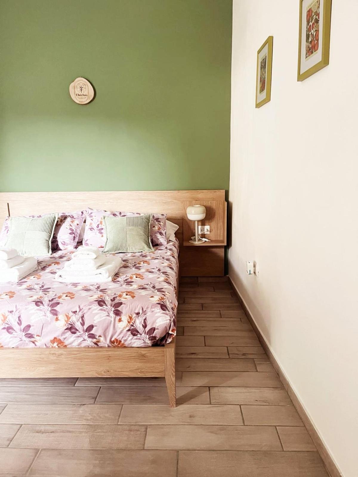 Chez Bois - Suite Apartment Capodimonte Naples Exterior photo