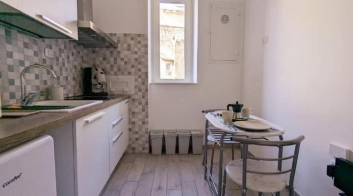 Chez Bois - Suite Apartment Capodimonte Naples Exterior photo